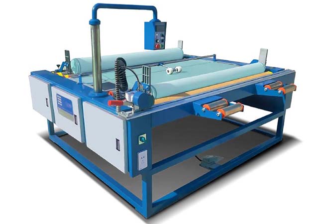 fabric cutting machine